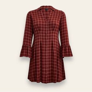 Torrid Plaid Bell Sleeve Pintucked Bell Sleeve  Collared Size 4 Dress